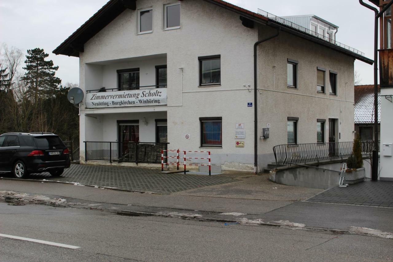 Zv-Scholtz Gaestehaus Neuoetting Simbacher Strasse 7 Buitenkant foto