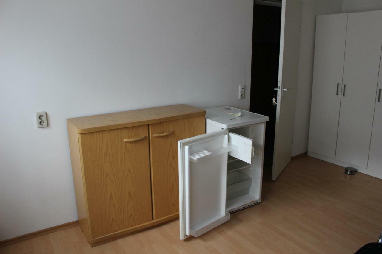 Zv-Scholtz Gaestehaus Neuoetting Simbacher Strasse 7 Buitenkant foto