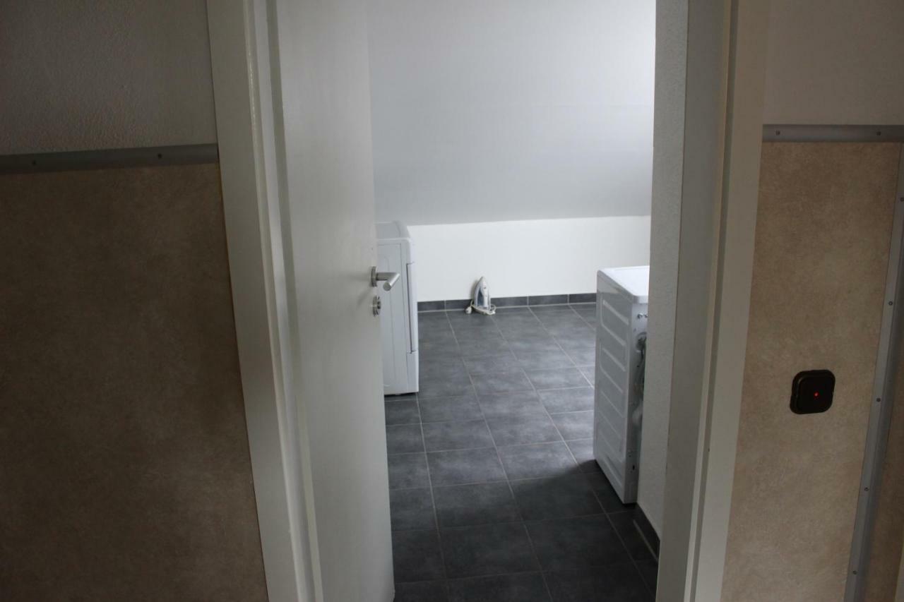 Zv-Scholtz Gaestehaus Neuoetting Simbacher Strasse 7 Buitenkant foto