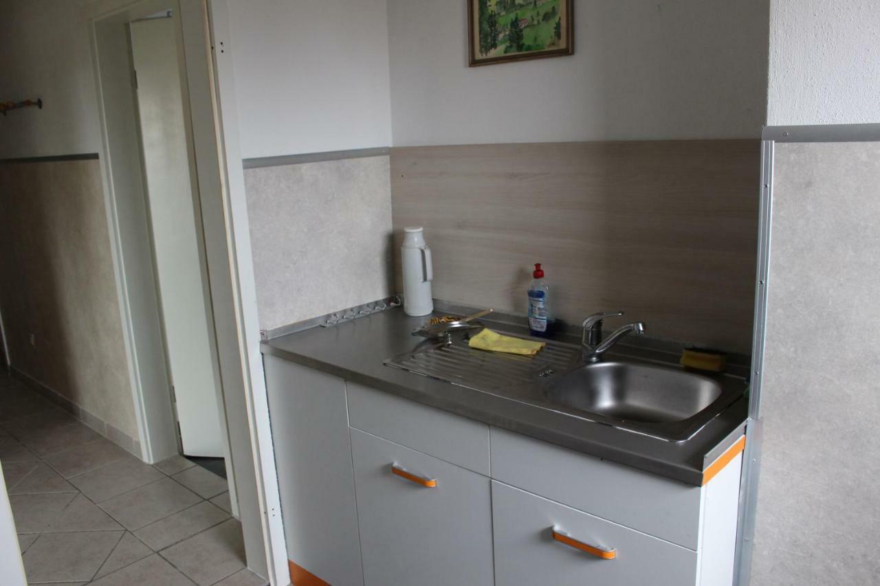 Zv-Scholtz Gaestehaus Neuoetting Simbacher Strasse 7 Buitenkant foto